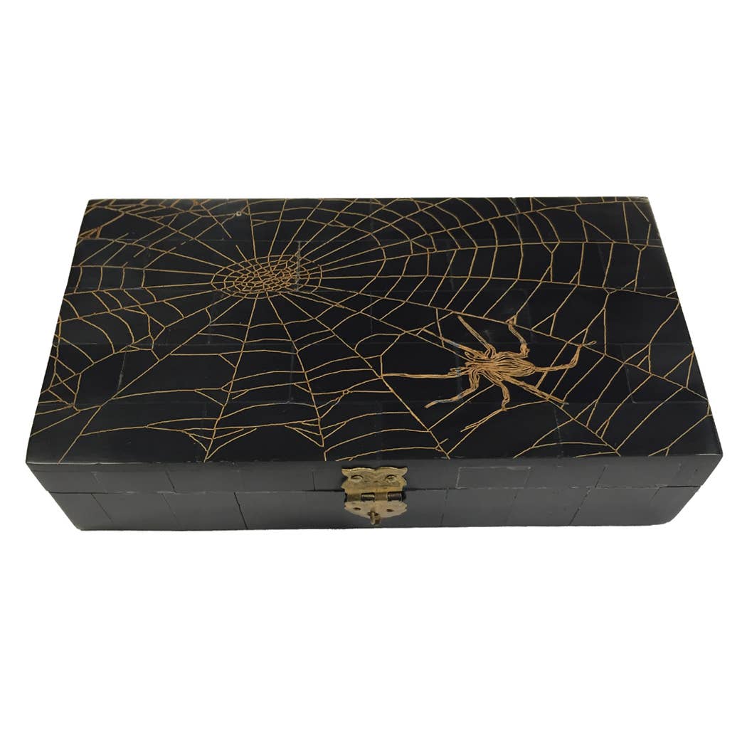 Spider in Web Engraved Horn Box-thumbmail-1