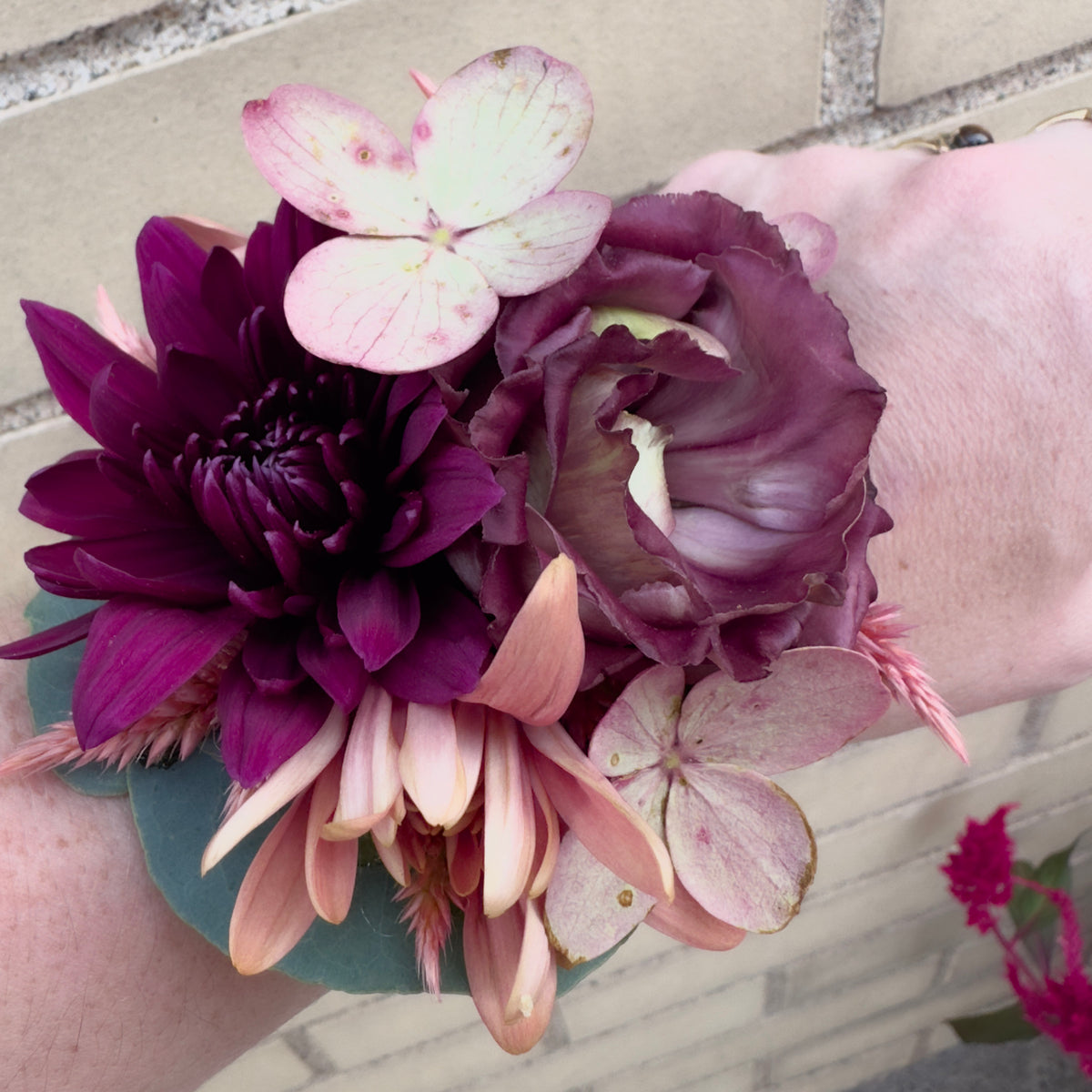 Corsage-thumbmail-10