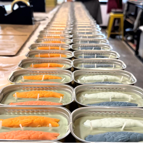 Tinned Fish Candle: Citronella-thumbmail-2