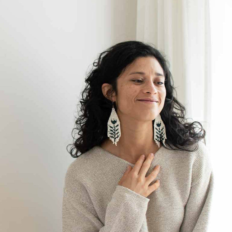 Beaded Fringe Earrings: Flor